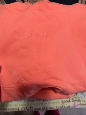Comfrrt Coral Pink Embroidered Sweatsuit